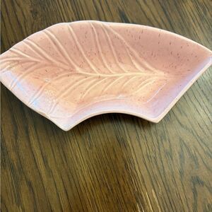Pink Leaf-Shaped vintage made in the USA Ceramic Dish. California Pottery MCM